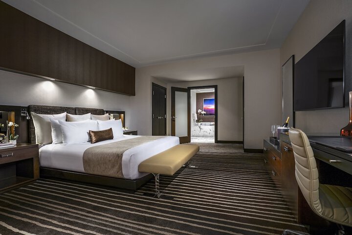 Room 152 of 210