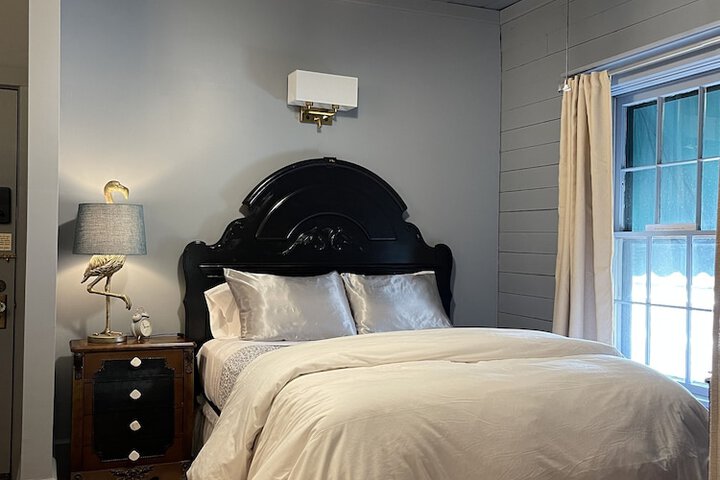 Room 16 of 39