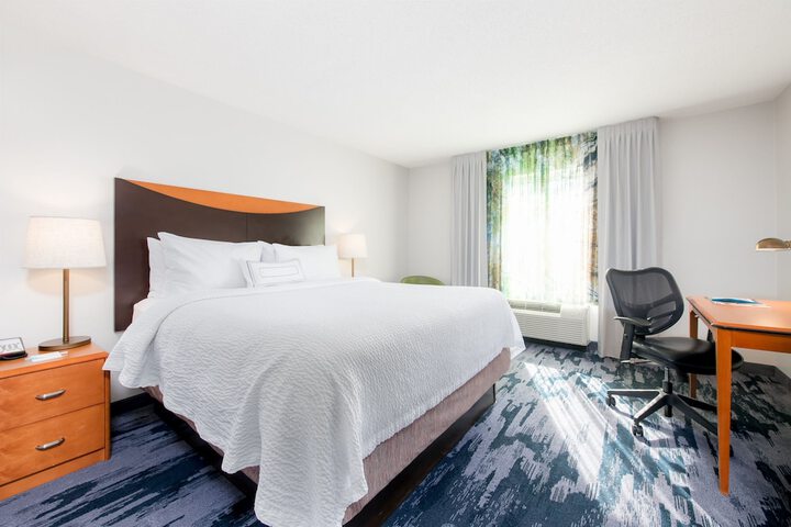 Room 20 of 32