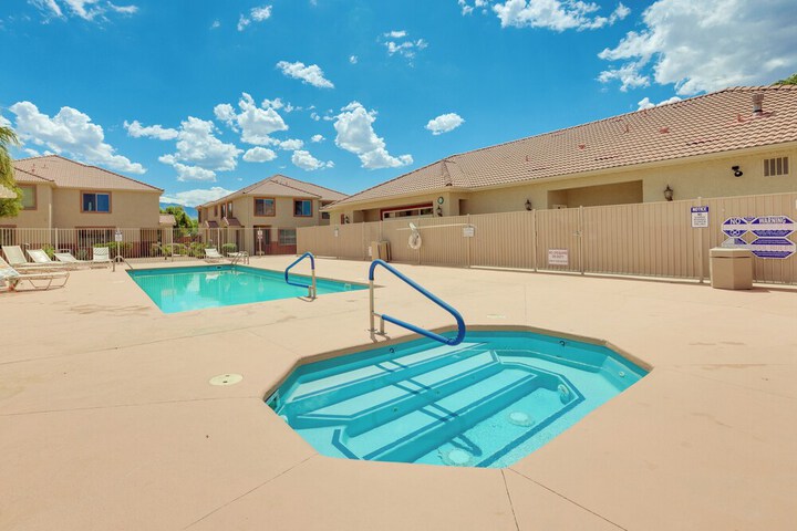 Mesquite Vacation Rental Condo w / Resort Amenities