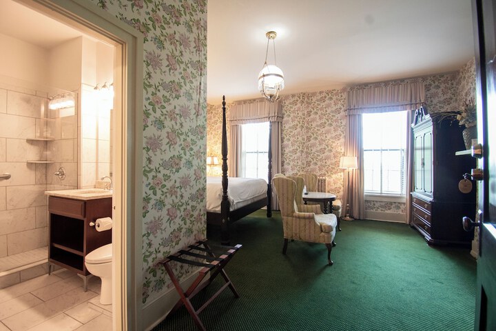 Beaumont Inn