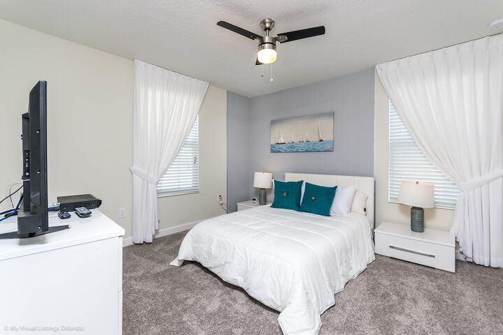 Room 15 of 53
