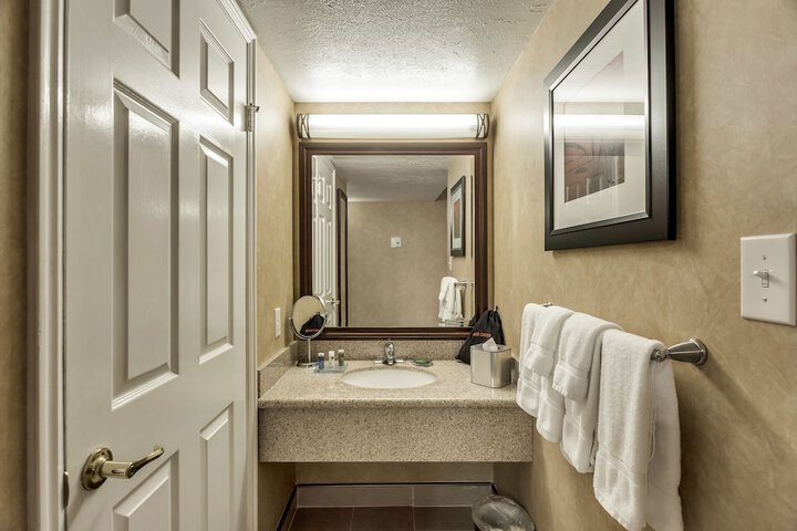 Room 55 of 112
