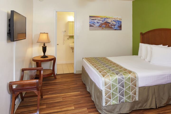 Room 14 of 38