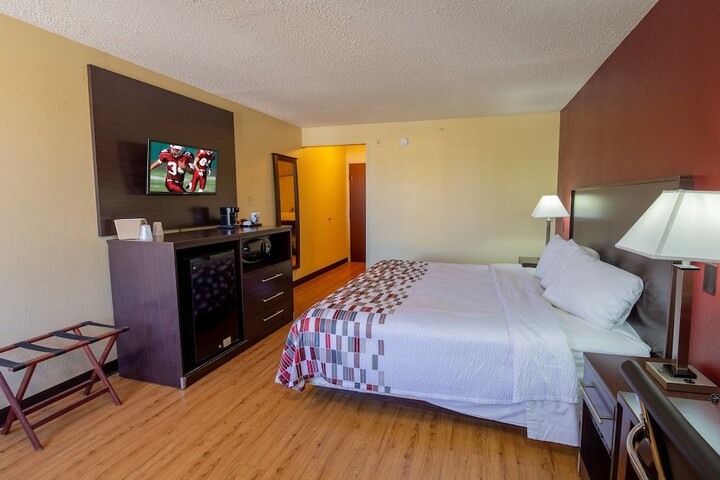 Room 14 of 42