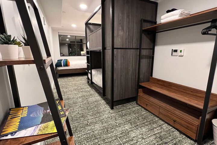 The Block Hotel & Commons