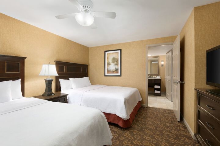 Homewood Suites by Hilton Syracuse / Liverpool