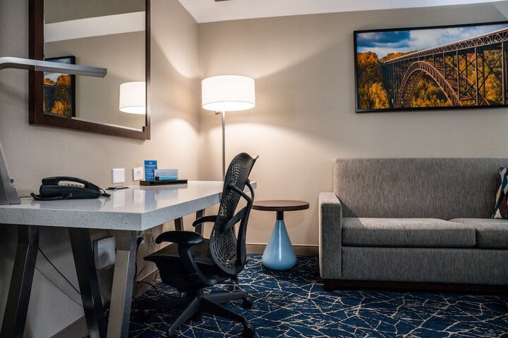 Room 92 of 158