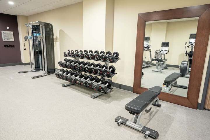 Hilton Garden Inn Wichita Downtown