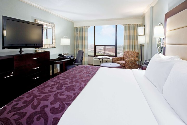 Room 18 of 41