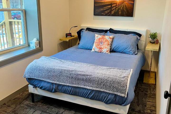 Downtown 2BR Apartment