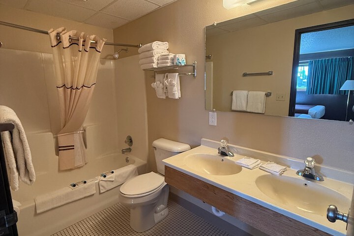 Room 21 of 23