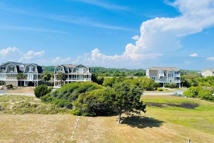 The Skipper condo