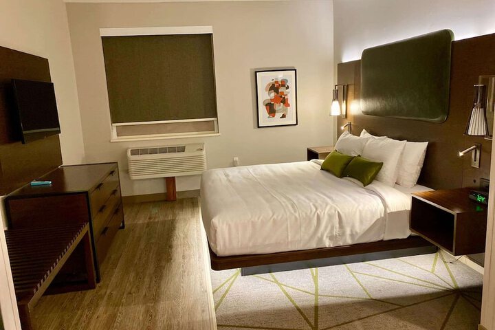 Room 39 of 52