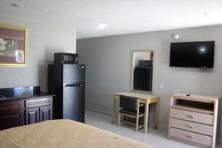 Room 40 of 42