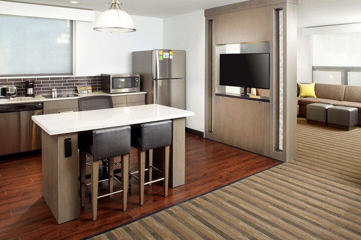 Hyatt House Denver / Lakewood at Belmar