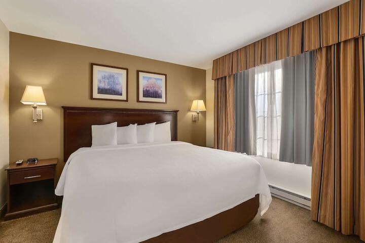 Room 21 of 57