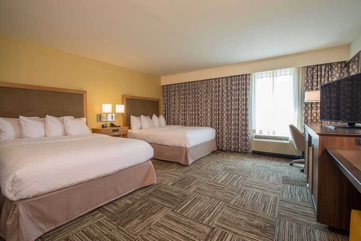 Room 14 of 38