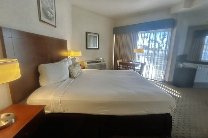 Room 55 of 86