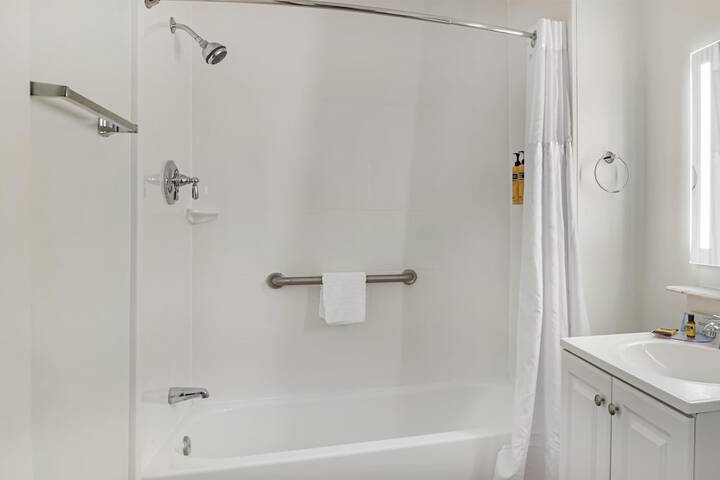 Best Western Plus Brunswick Bath