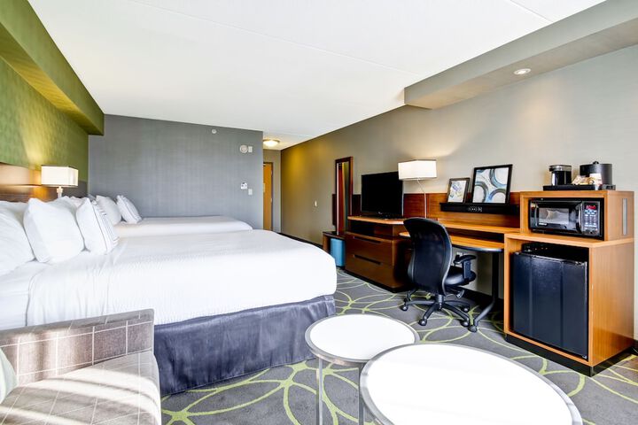 Room 17 of 53