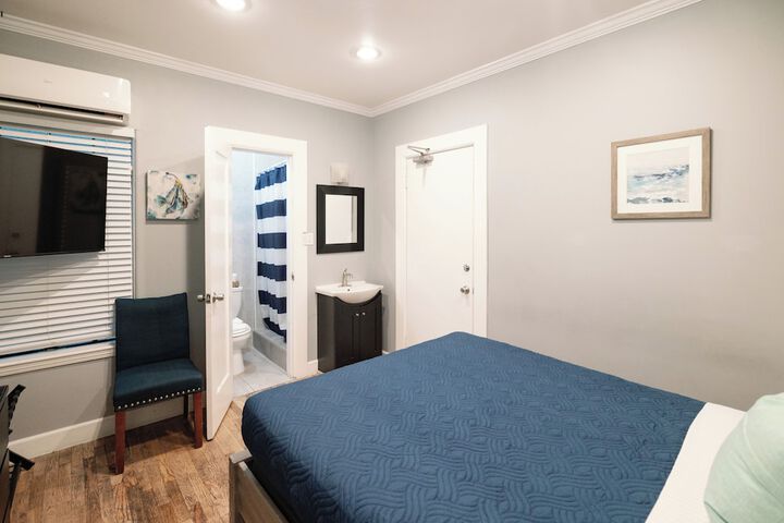 Room 60 of 151