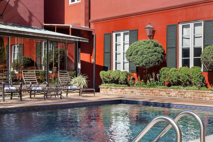 Pool 6 of 35