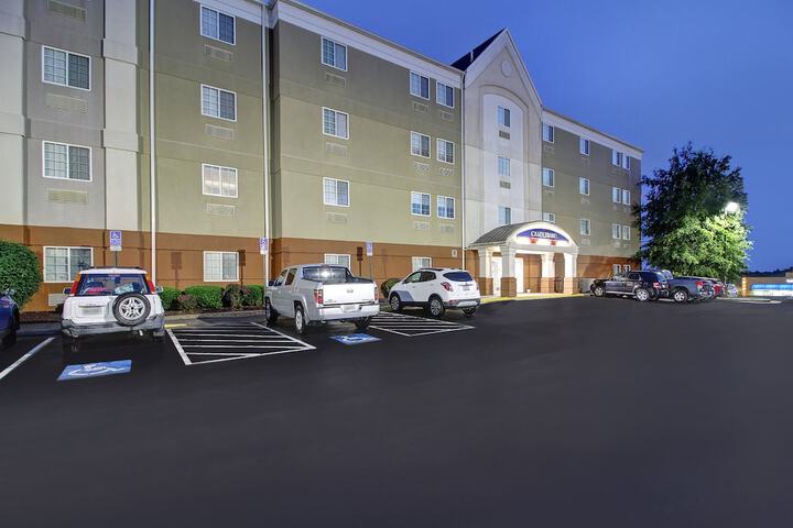 Hotel 5 of 49