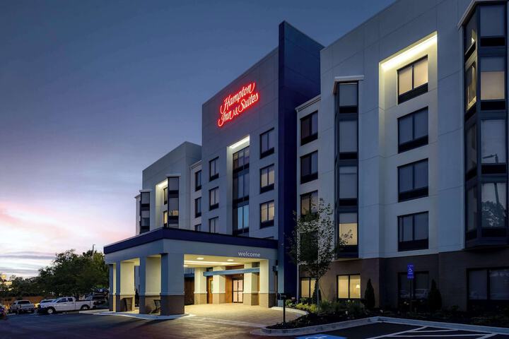 Hotel 2 of 69