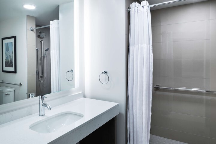 Hyatt House Tempe / Phoenix/University