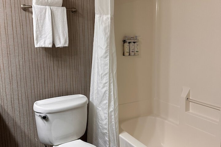 Room 36 of 47