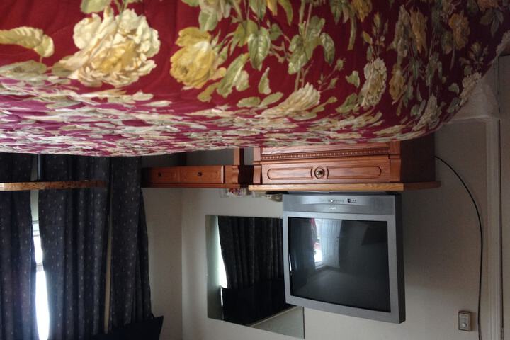 Room 31 of 39