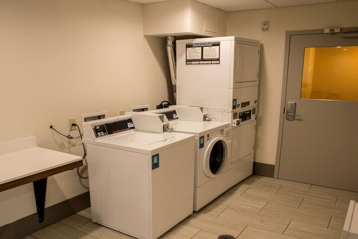 Holiday Inn Express Columbus-Dublin by IHG