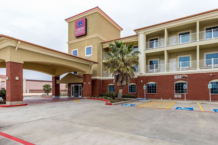 Hotel 3 of 47