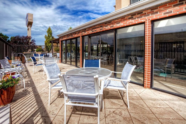 Terrace/Patio 48 of 52