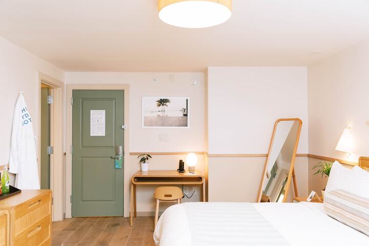 Room 46 of 91