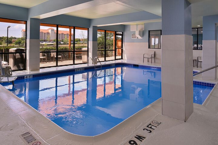 Holiday Inn Express Hotel & Suites Mesquite by IHG