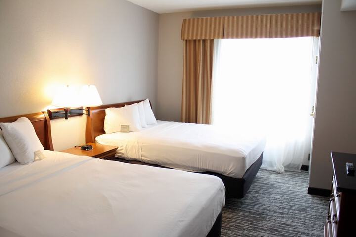 Room 16 of 46