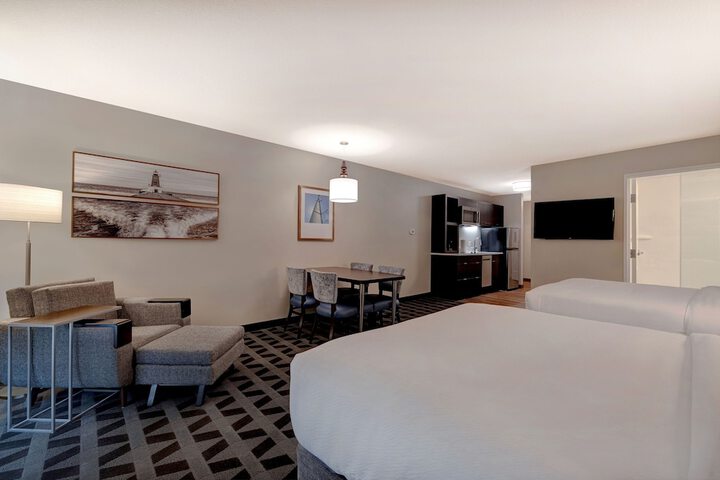 Room 16 of 49