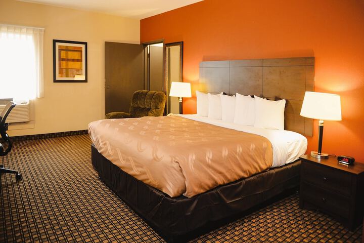 Quality Inn & Suites Ames Conference Center Near ISU Campus