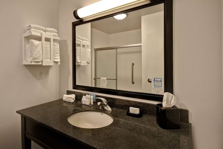 Room 31 of 49