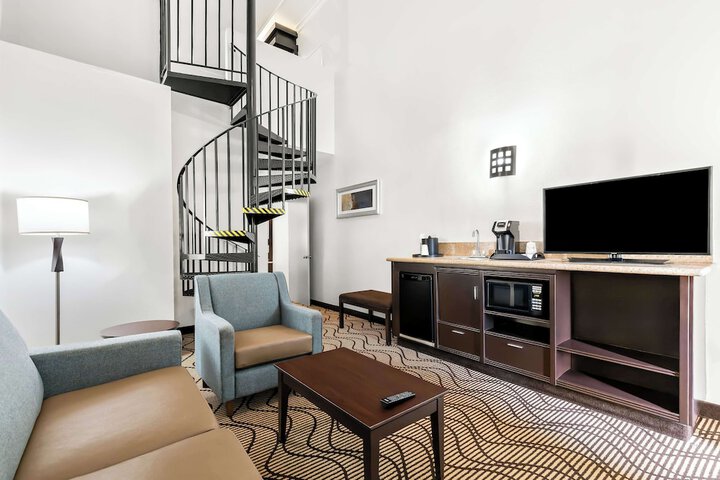 Best Western Plus Irvine Spectrum Hotel