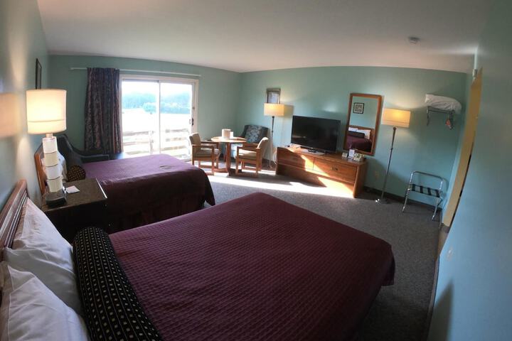 Room 17 of 57