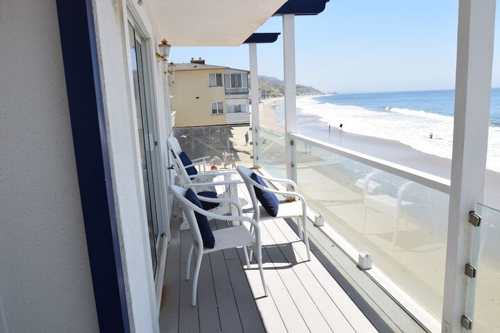Malibu Beach Paradise Apartments