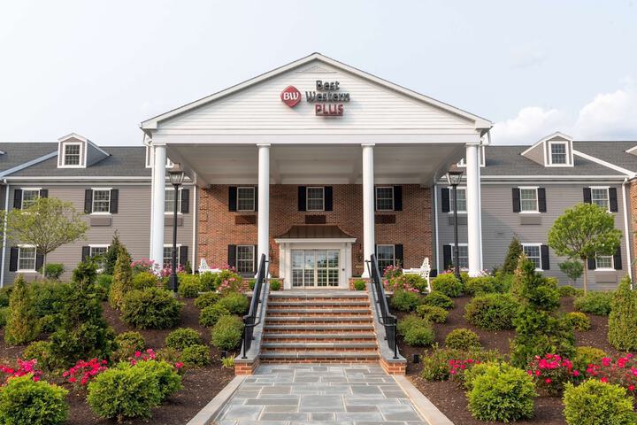 Hotel 2 of 33