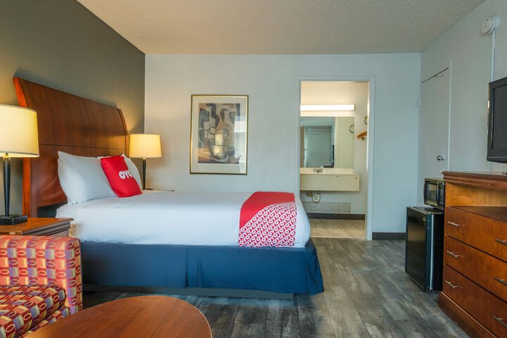 121 Motel Henderson