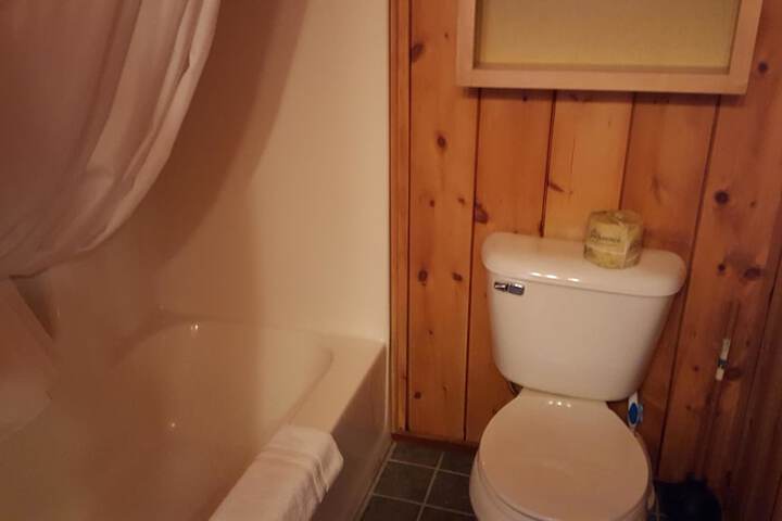Room 128 of 155