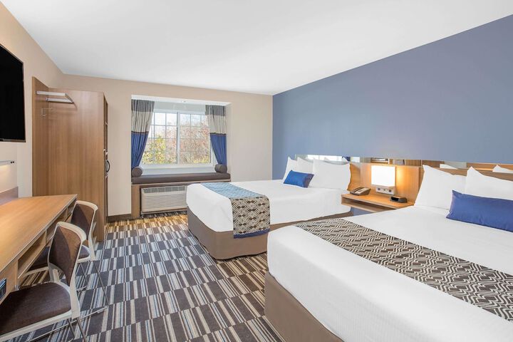 Room 3 of 15