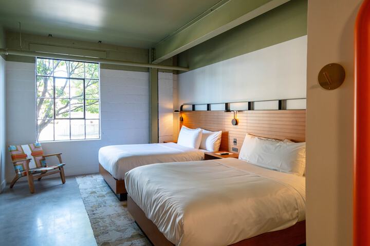 Room 29 of 115
