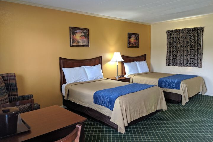 Room 12 of 17